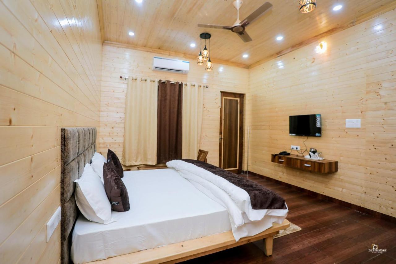 Suryoday Resort Lansdowne Buitenkant foto