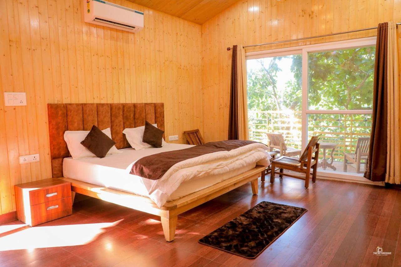 Suryoday Resort Lansdowne Buitenkant foto