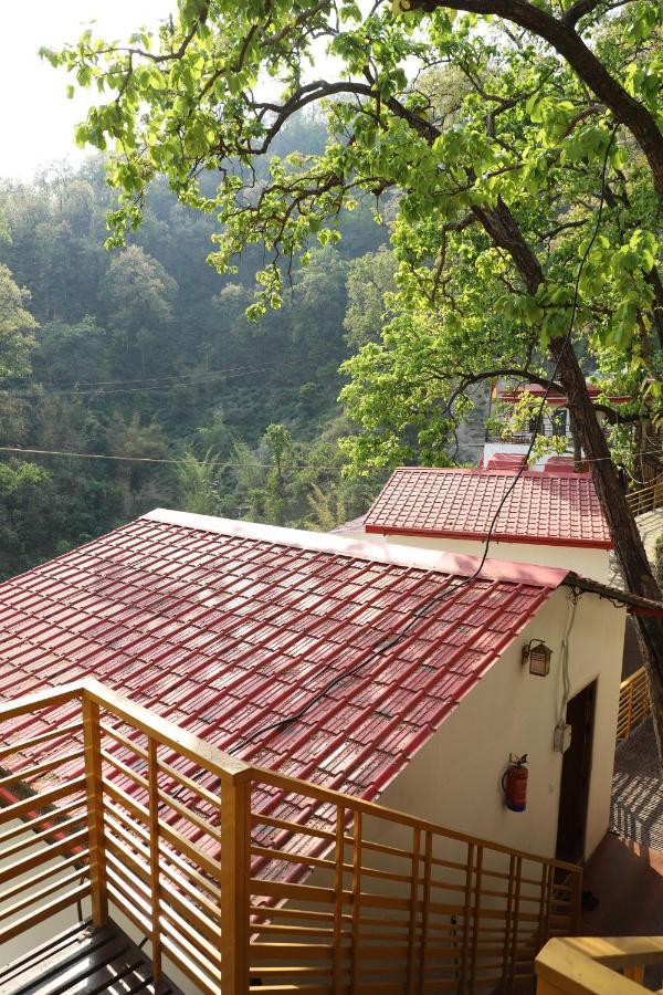 Suryoday Resort Lansdowne Buitenkant foto
