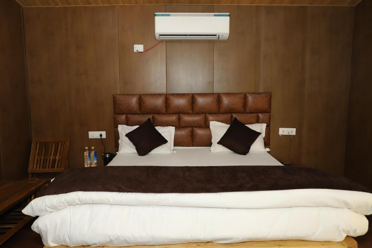 Suryoday Resort Lansdowne Buitenkant foto