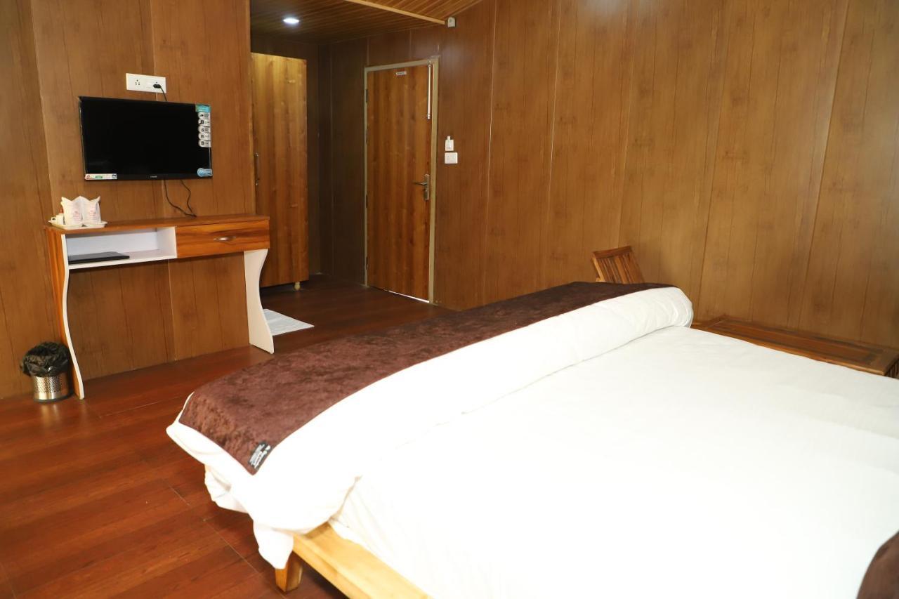 Suryoday Resort Lansdowne Buitenkant foto